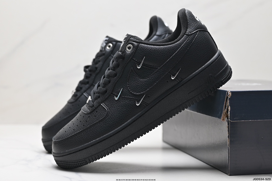 Nike Air Force 1 Shoes